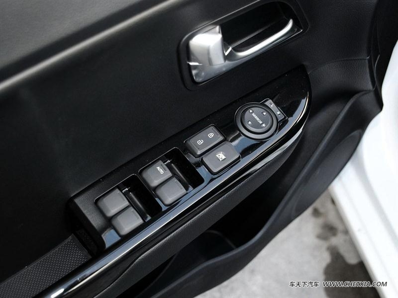 ô K2 K2 2015  1.6L AT Premium 