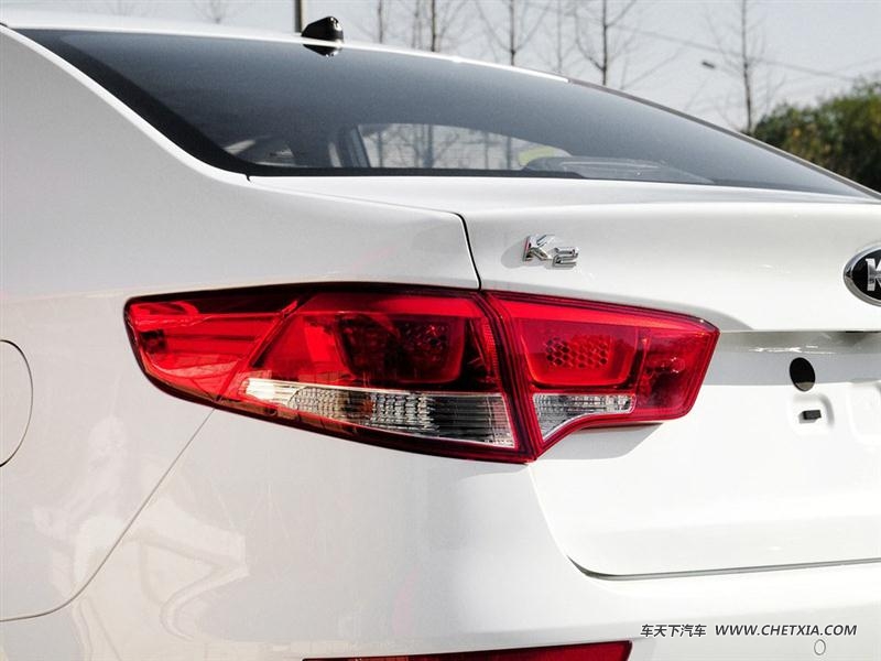 ô K2 K2 2015  1.6L AT Premium װ