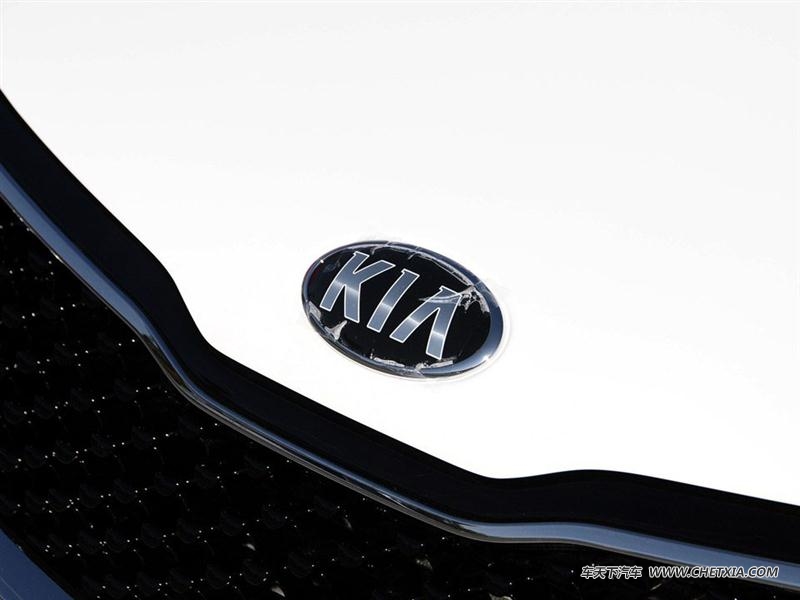 ô K2 K2 2015  1.6L AT Premium װ