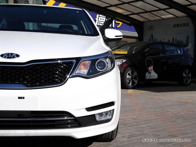 ô K2 K2 2015  1.6L AT Premium װ
