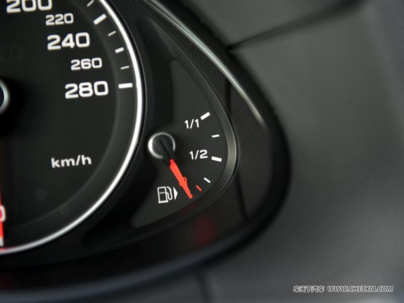 һµ µQ5 µQ5 2015 40 TFSI  пط