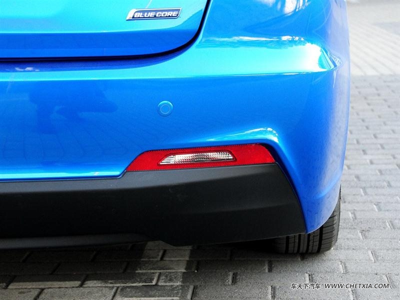  V7 V7 2015 1.6L ԶȤ װ