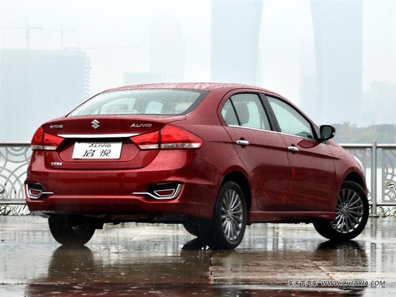ľ   2015 1.6L Զ 