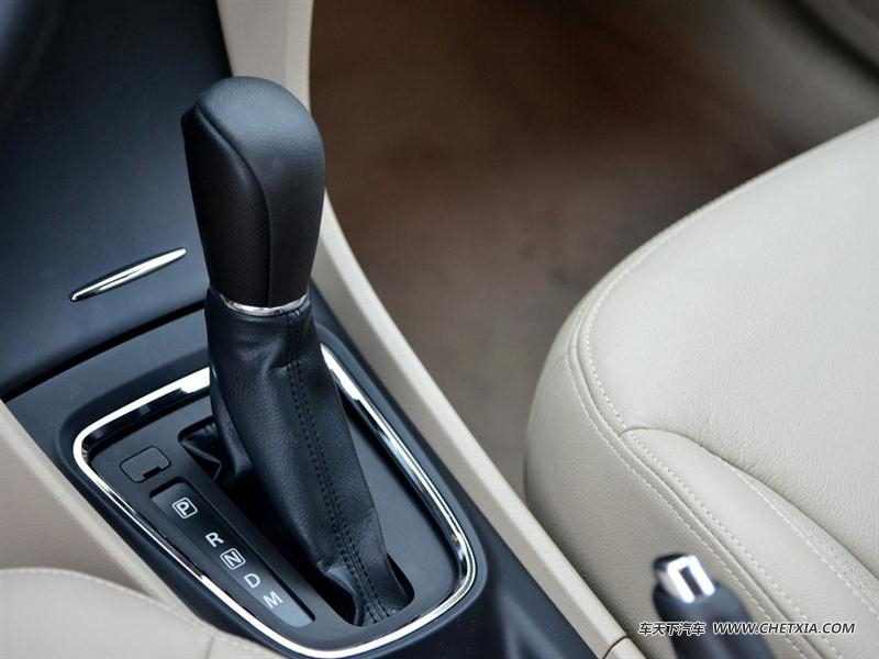 ľ   2015 1.6L Զ пط