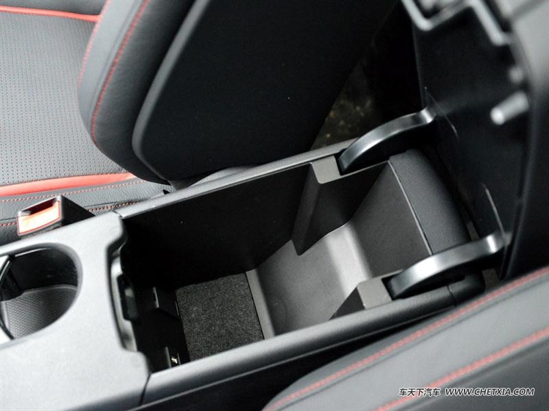 ����AMG ����GLA��AMG ����GLA��AMG 2015�� GLA 45 AMG 4MATIC ��������
