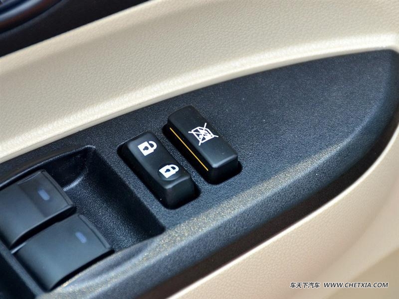 Ӣ������ Ӣ��G3 Ӣ��G3 2014�� 1.5L �ֶ������ ��������