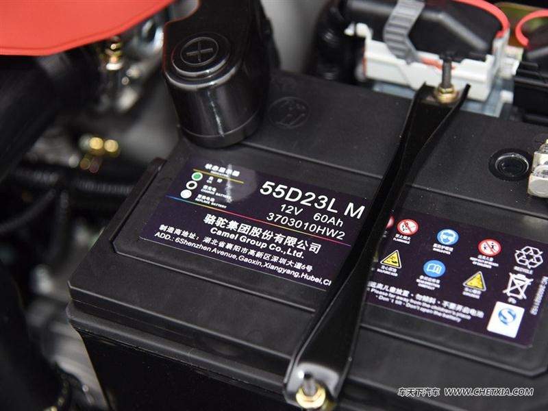 陆风汽车 陆风X8 陆风X8 2015款 探索版 2.0T 汽油4X4超豪华型 其他与改装