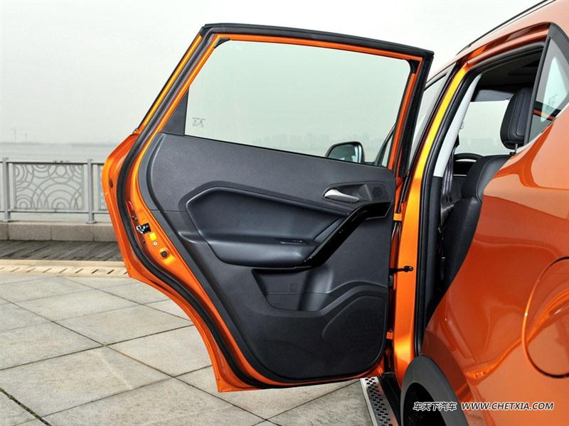 MG   2015 2.0TGI TST콢 