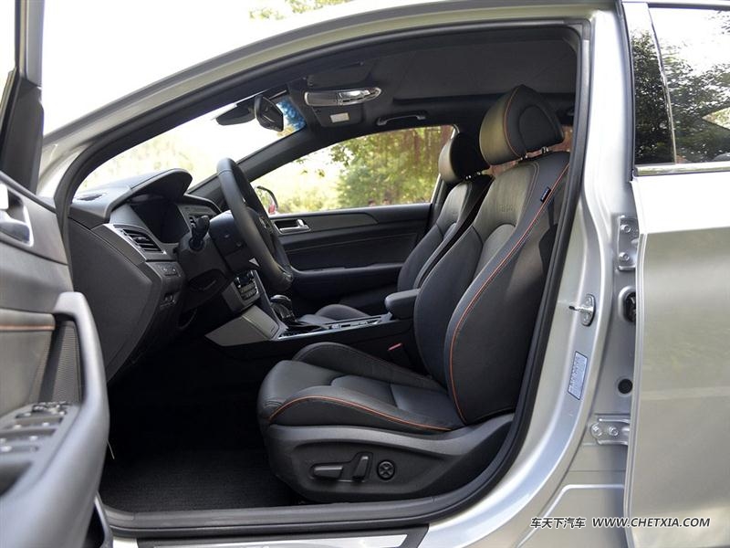 ִ   2015 1.6T DLX 