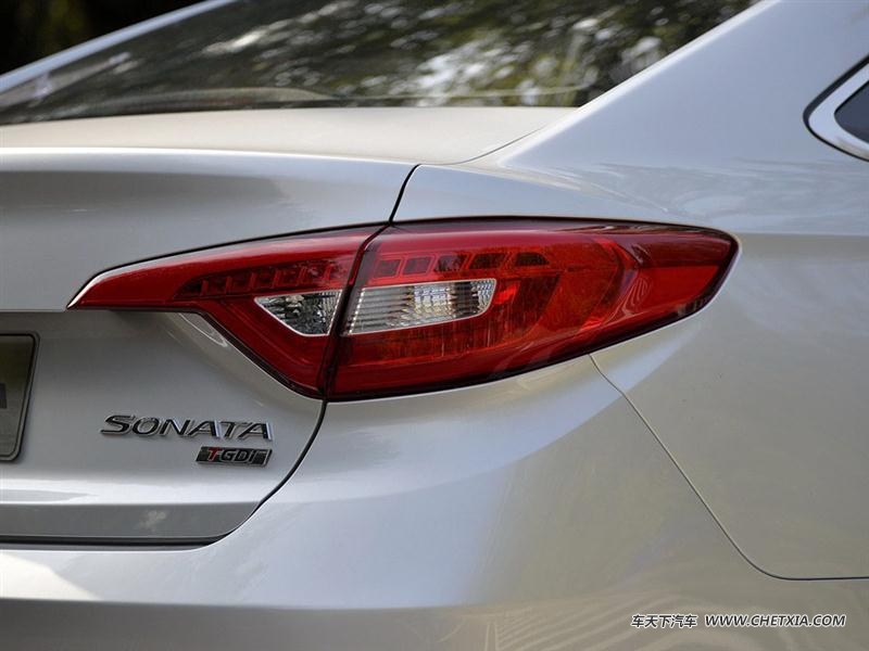 ִ   2015 1.6T DLX װ