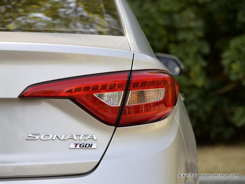 ִ   2015 1.6T DLX װ