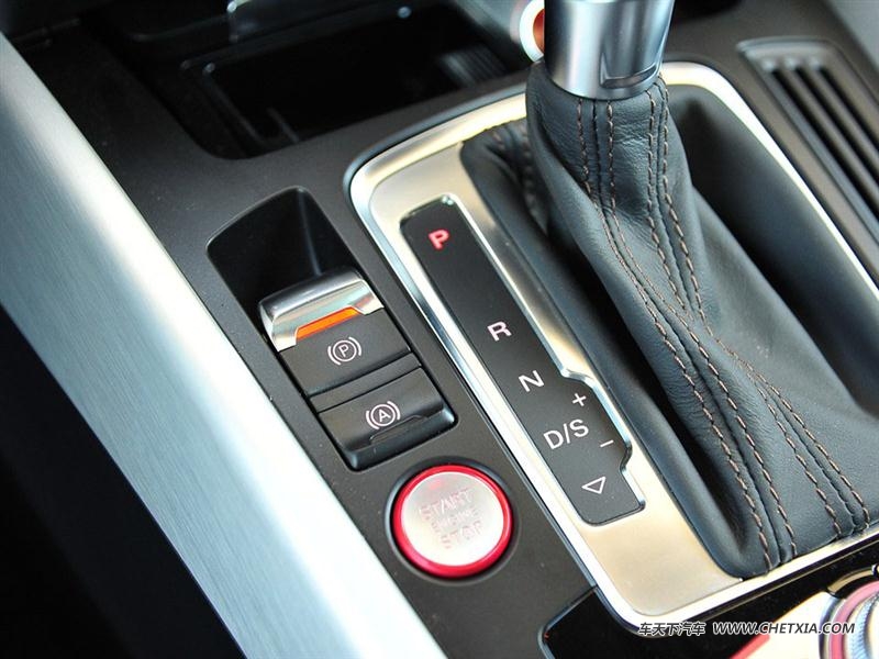 奥迪(进口) 奥迪SQ5 奥迪SQ5 2014款 SQ5 3.0TFSI quattro 中控方向盘