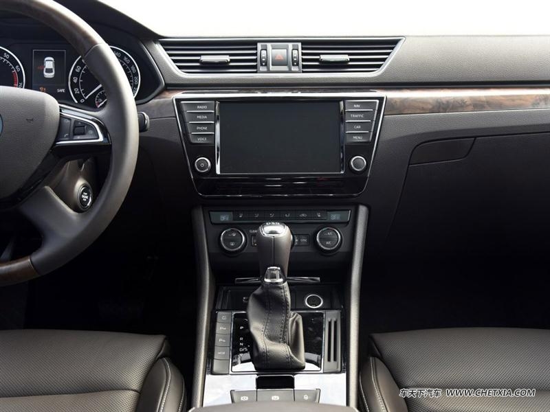 ˹´   2016 380TSI DSG콢 пط