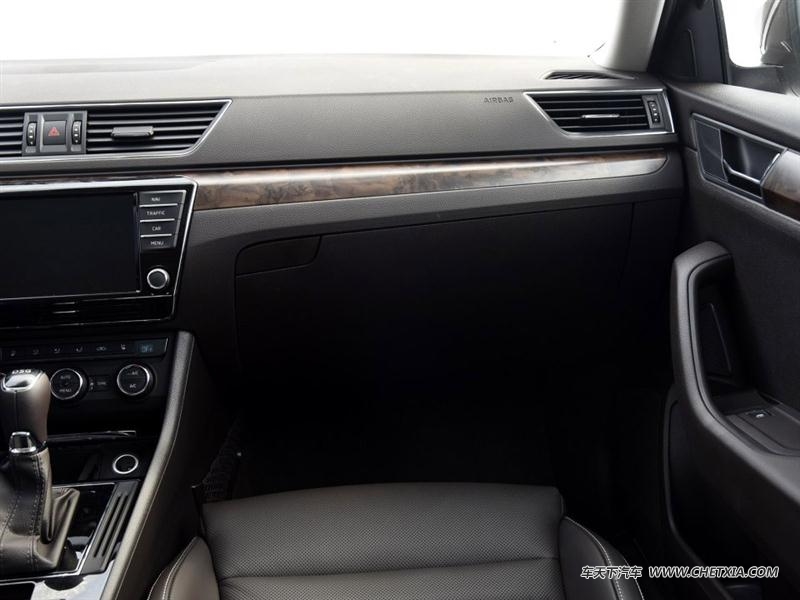 ˹´   2016 380TSI DSG콢 пط