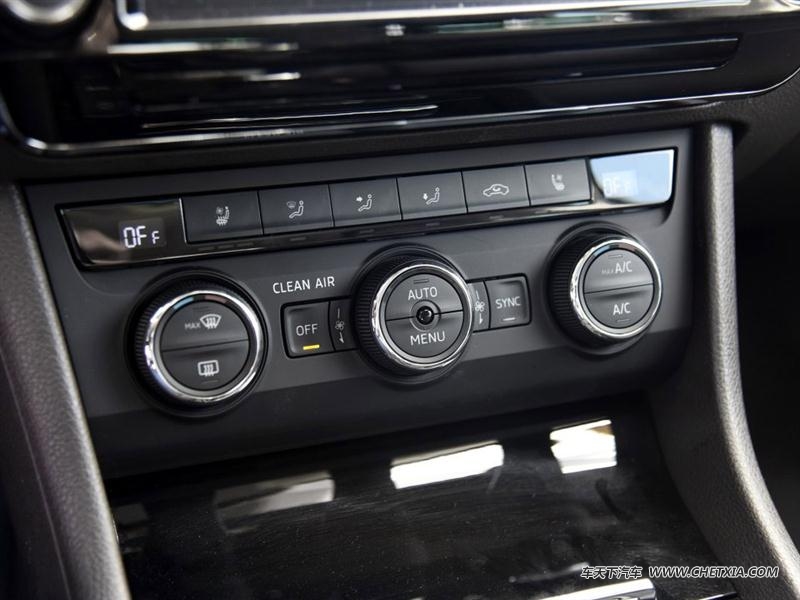 上汽大众斯柯达 速派 速派 2016款 380TSI DSG旗舰版 中控方向盘