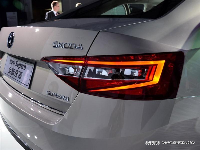 ˹´   2016 380TSI DSG콢 װ