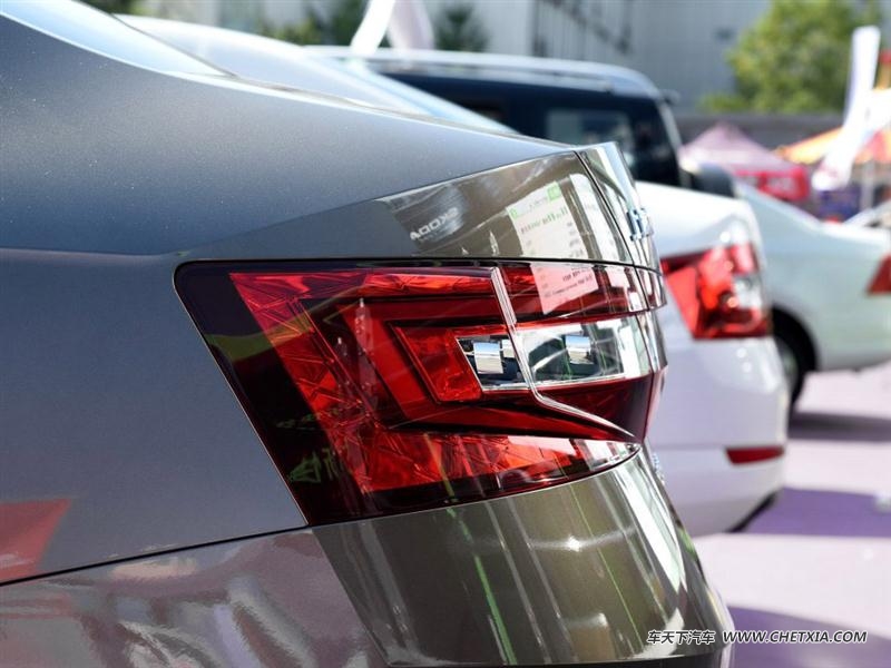 ˹´   2016 380TSI DSG콢 װ
