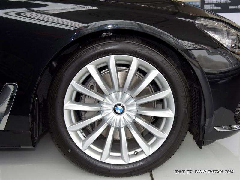   7ϵ 7ϵ 2016 740Li  װ