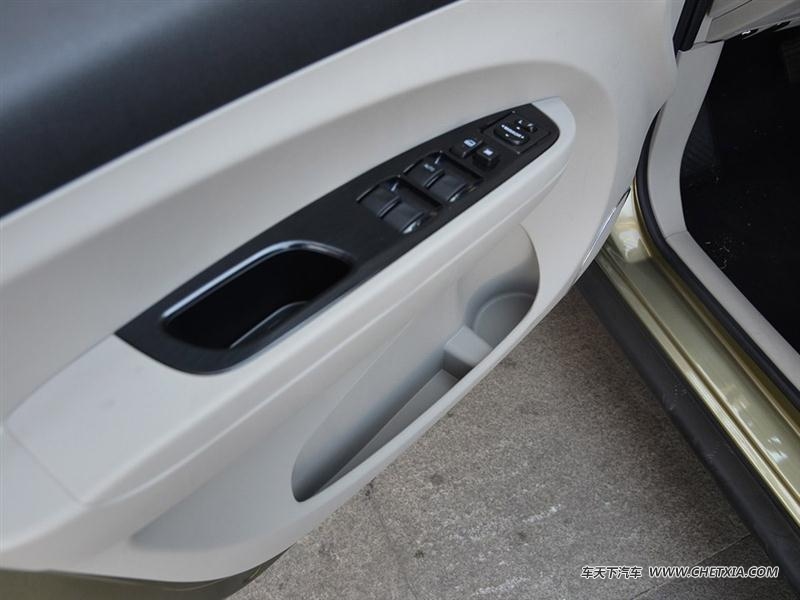  XV XV 2015 1.6L CVT 