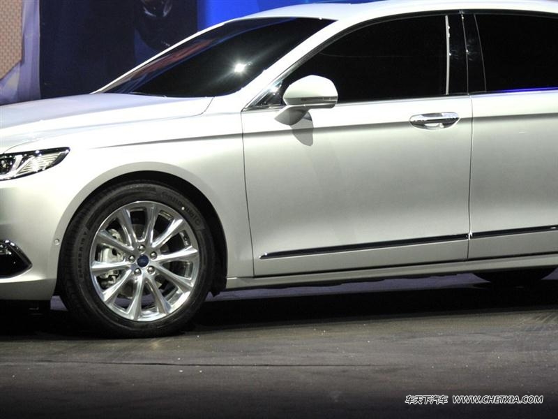  ţ ţ 2015 2.7L GTDi 콢 