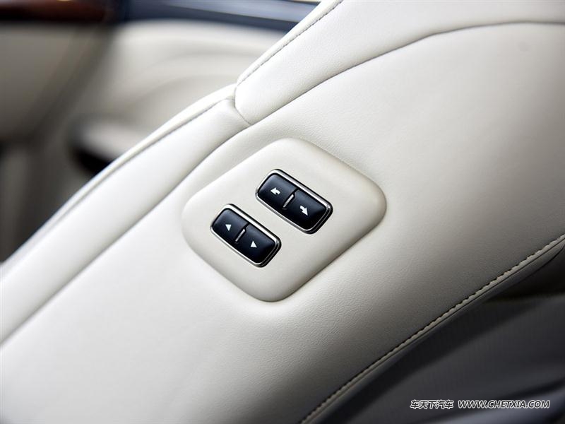  ţ ţ 2015 2.7L GTDi 콢 