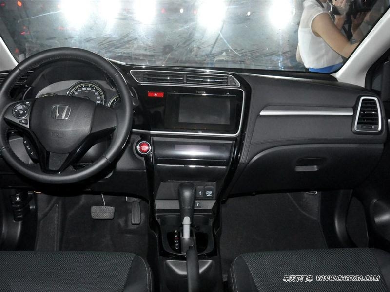 籾   2016 1.5L CVT пط