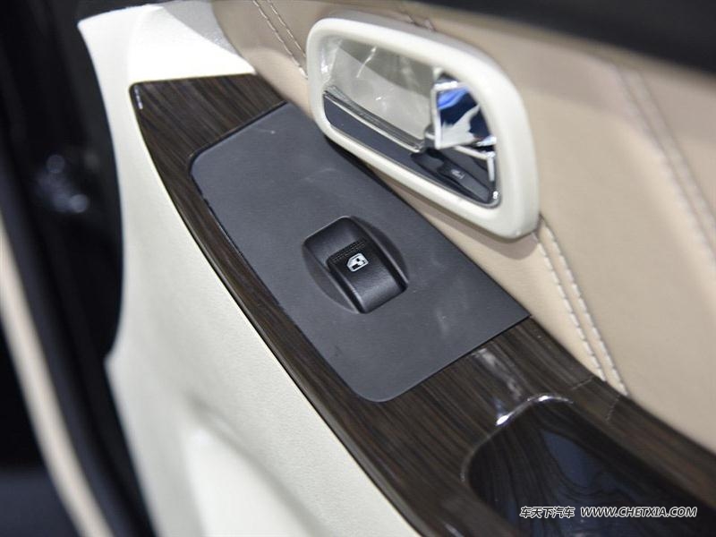 Ұ������ ˹�ɿ� 2017�� 1.5L �ֶ������� ��������