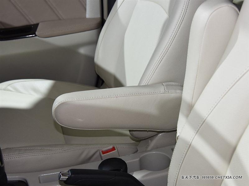 Ұ������ ˹�ɿ� 2017�� 1.5L �ֶ������� ��������