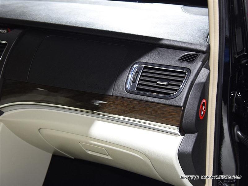 Ұ������ ˹�ɿ� 2017�� 1.5L �ֶ������� �пط�����