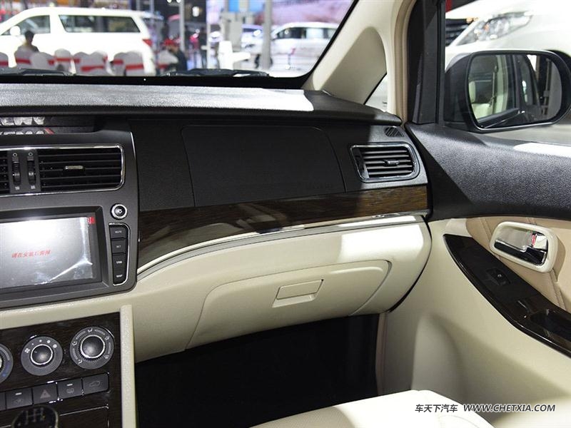 Ұ������ ˹�ɿ� 2017�� 1.5L �ֶ������� �пط�����