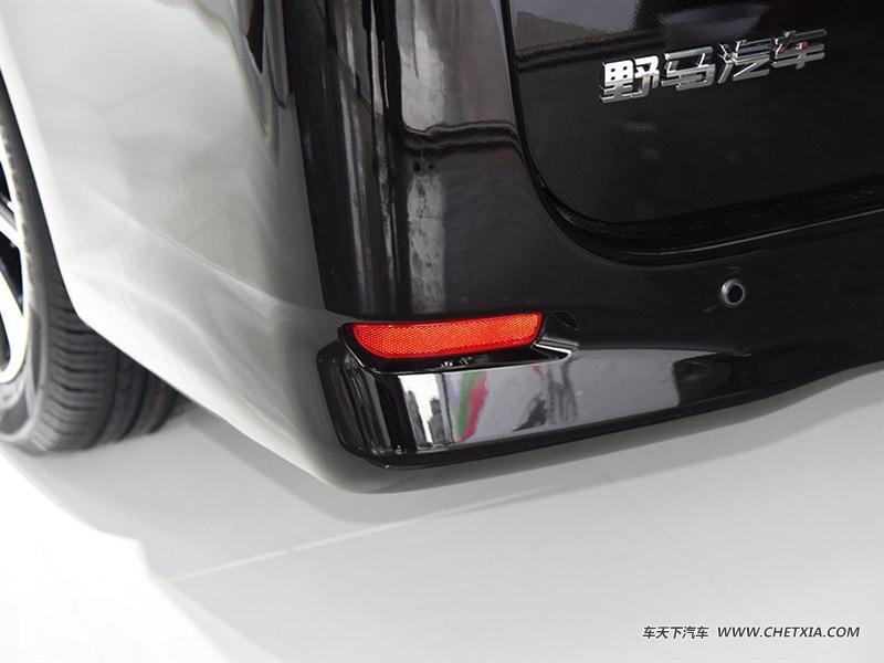 Ұ������ ˹�ɿ� 2017�� 1.5L �ֶ������� �������װ