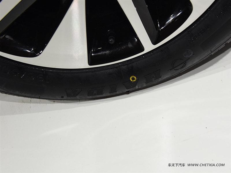 Ұ������ ˹�ɿ� 2017�� 1.5L �ֶ������� �������װ