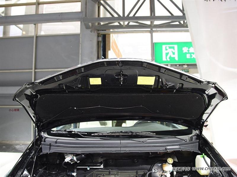 Ұ������ ˹�ɿ� 2017�� 1.5L �ֶ������� �������װ