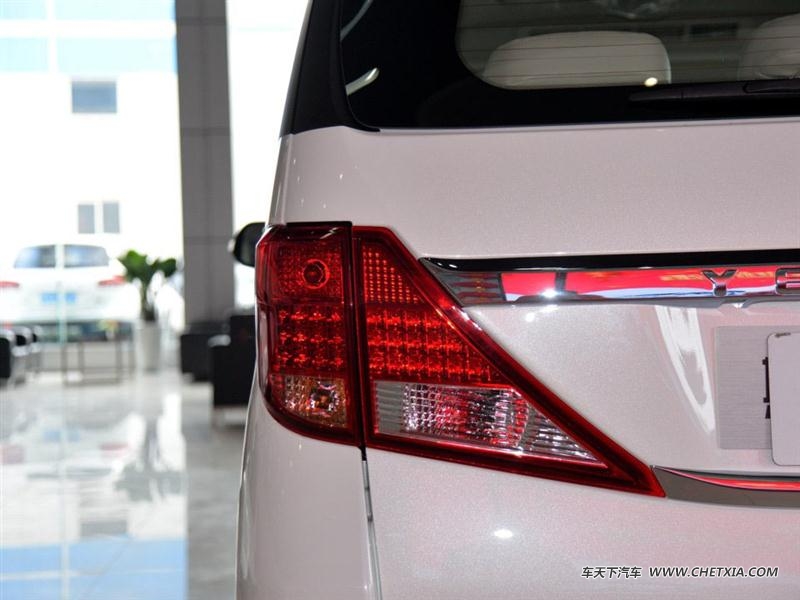 Ұ������ ˹�ɿ� 2017�� 1.5L �ֶ������� �������װ