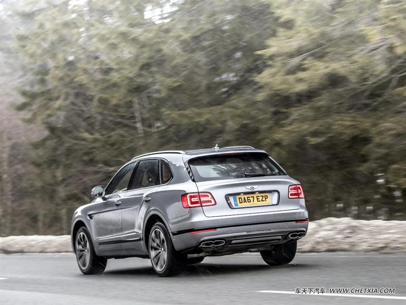 ���� ��Խ ��Խ2018��4.0T V8 �������