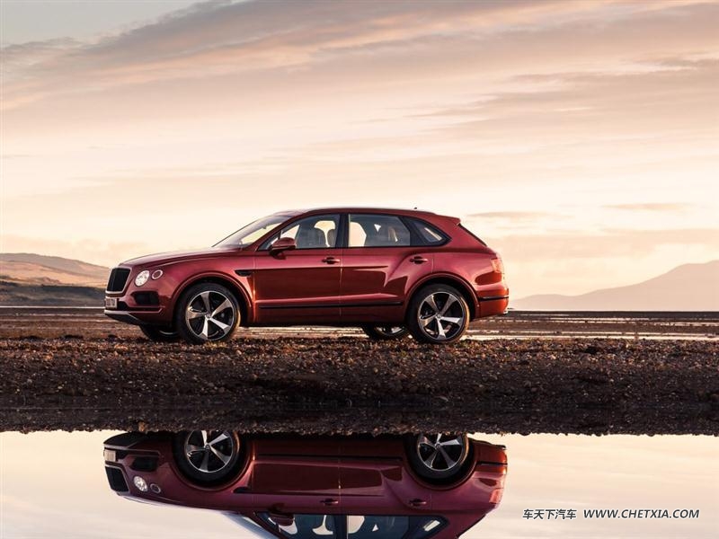 ���� ��Խ ��Խ2018��4.0T V8 �������