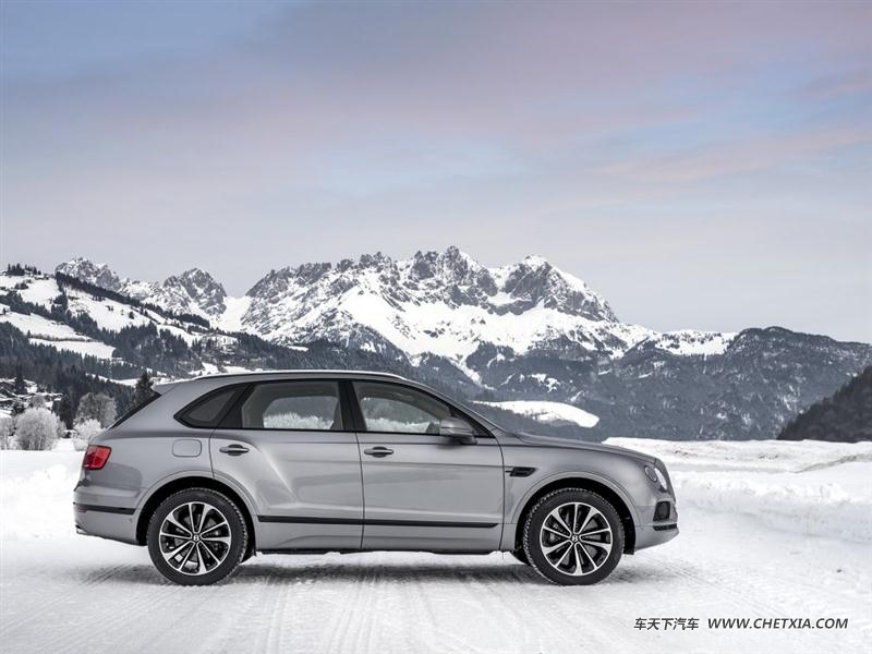 ���� ��Խ ��Խ2018��4.0T V8 �������