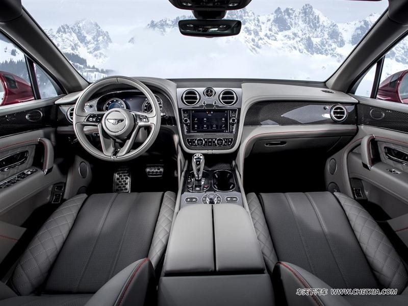 ���� ��Խ ��Խ2018��4.0T V8 �пط�����