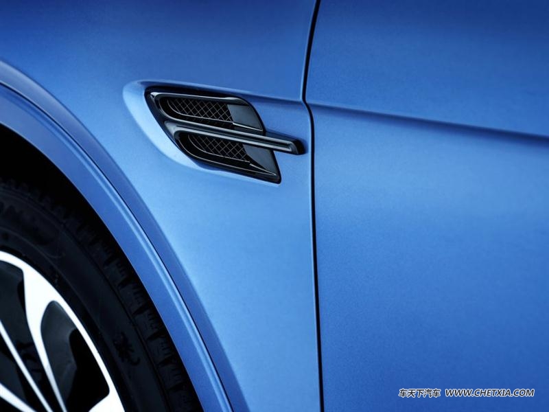 ���� ��Խ ��Խ2018��4.0T V8 �������װ