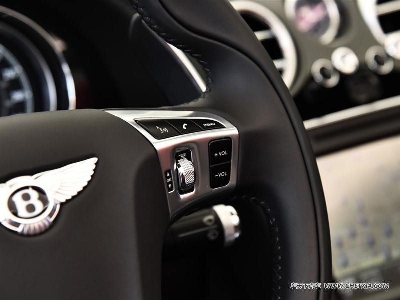  ŷ½ ŷ½20174.0T GT V8 S  пط