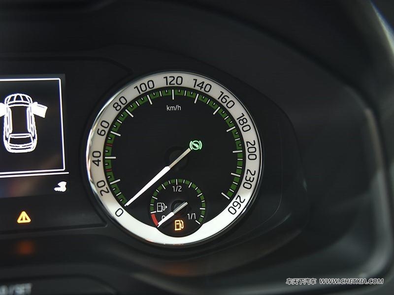 ��������˹�´� ����� �����2018��TSI280 �콢�� �пط�����