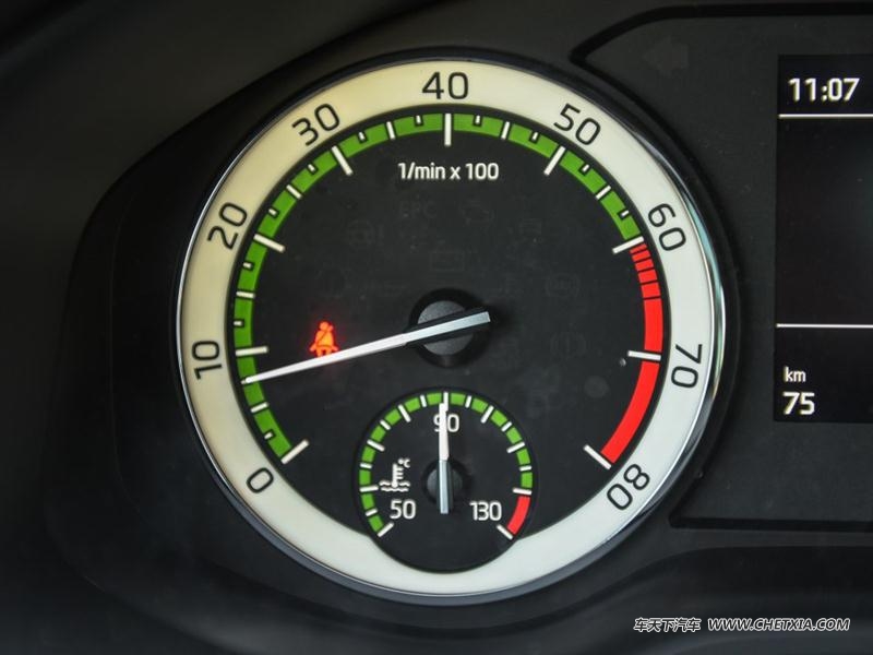 ��������˹�´� ����� �����2018��TSI280 �콢�� �пط�����
