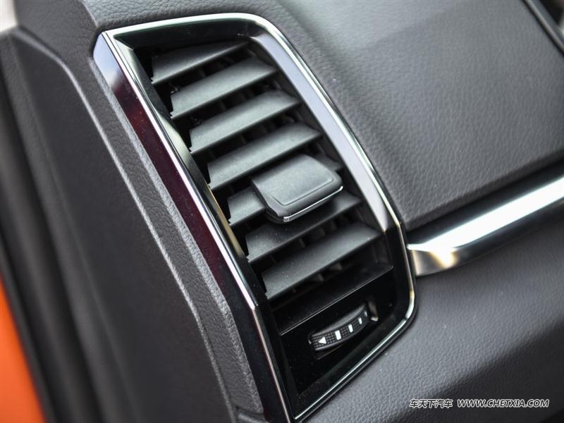 ��������˹�´� ����� �����2018��TSI280 �콢�� �пط�����