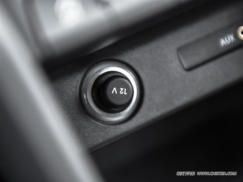 ��������˹�´� ����� �����2018��TSI280 �콢�� �пط�����