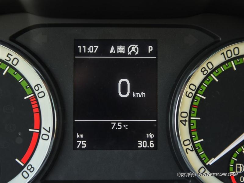 ��������˹�´� ����� �����2018��TSI280 �콢�� �пط�����