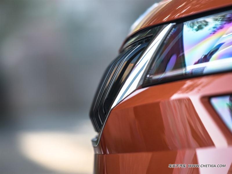 ��������˹�´� ����� �����2018��TSI280 �콢�� �������װ