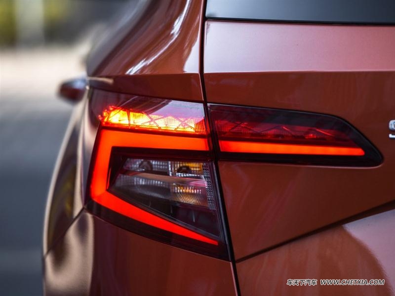 ��������˹�´� ����� �����2018��TSI280 �콢�� �������װ