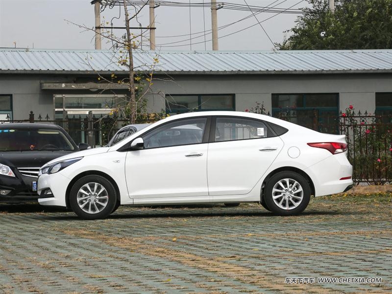 �����ִ� ���� ����2017��1.4L �ֶ��ഺ��GS �������