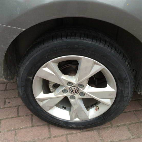 米其林排名_米其林轮胎人图片(3)